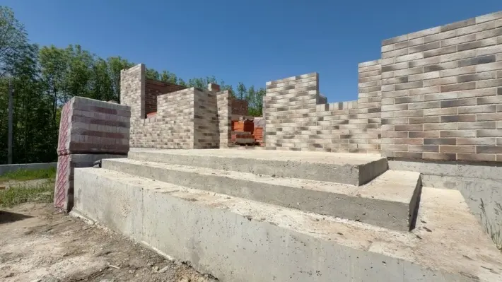 Дома из кирпича — фото 185