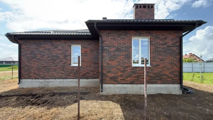 Дома из кирпича — фото 78