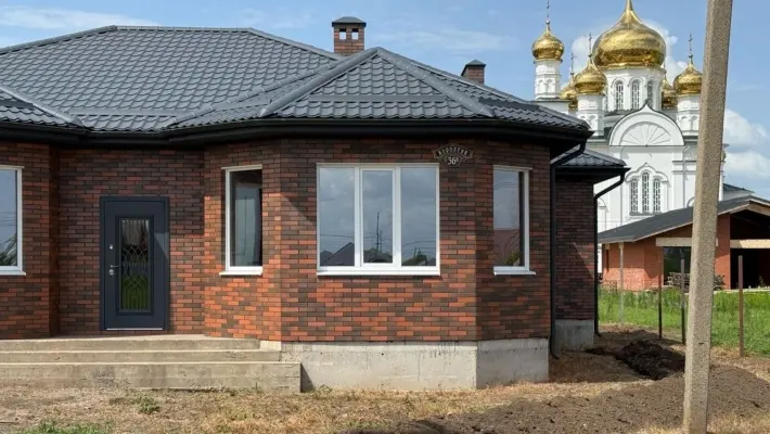 Дома из кирпича — фото 73