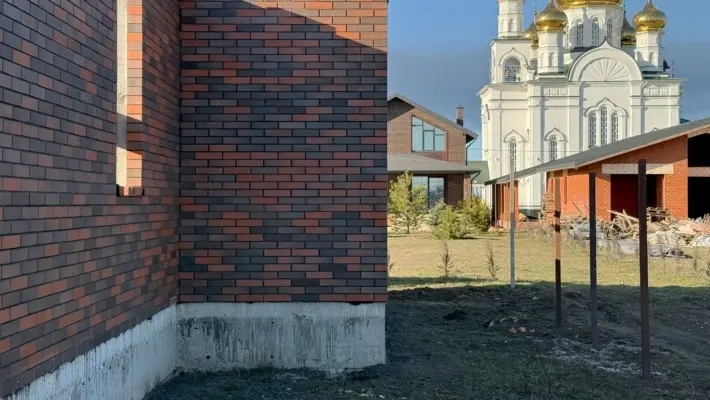 Дома из кирпича — фото 90